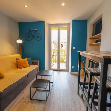 A L'Aventure ! Joli T2 Avec Balcon Centre Ville Annecy Exterior photo