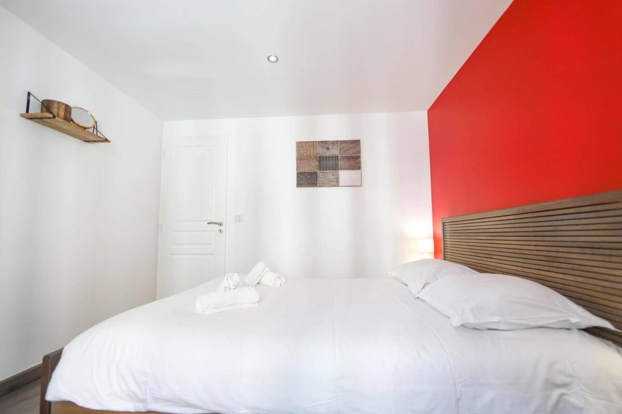 Apartamento A L'aventure ! Joli T2 Avec Balcon Centre *
